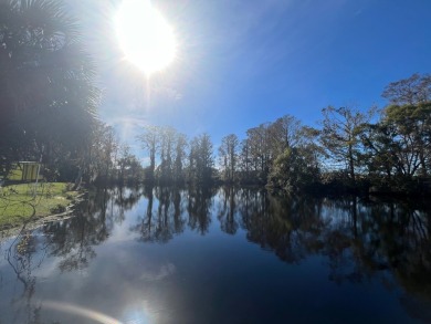 Fabulous 2-bedroom 2 bath home in an active community in on Bay Tree Golf Course in Florida - for sale on GolfHomes.com, golf home, golf lot