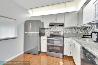 Move-in-ready 2-bed, 2-bath condo. Enjoy the benefits of a on Boca Dunes Golf and Country Club in Florida - for sale on GolfHomes.com, golf home, golf lot