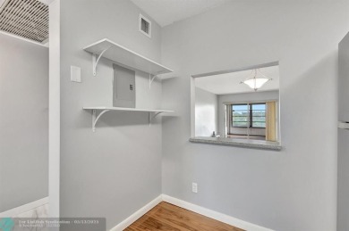 Move-in-ready 2-bed, 2-bath condo. Enjoy the benefits of a on Boca Dunes Golf and Country Club in Florida - for sale on GolfHomes.com, golf home, golf lot