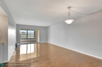 Move-in-ready 2-bed, 2-bath condo. Enjoy the benefits of a on Boca Dunes Golf and Country Club in Florida - for sale on GolfHomes.com, golf home, golf lot
