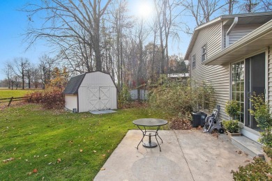 Wonderfully maintained and spacious home located just off the #6 on Royal Scot Country Club in Wisconsin - for sale on GolfHomes.com, golf home, golf lot