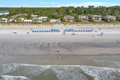 Welcome to 56 Fazio! This updated 3-bedroom, 3-bath end-unit on Palmetto Dunes Golf Course and Resort in South Carolina - for sale on GolfHomes.com, golf home, golf lot