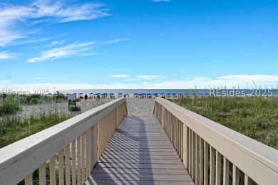Welcome to 56 Fazio! This updated 3-bedroom, 3-bath end-unit on Palmetto Dunes Golf Course and Resort in South Carolina - for sale on GolfHomes.com, golf home, golf lot