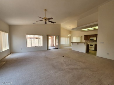 FREDDIE MAC REO: Enjoy the next phase of life in this 3 bedroom on Mojave Resort Golf Club in Nevada - for sale on GolfHomes.com, golf home, golf lot