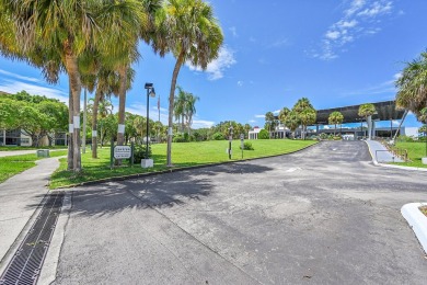 ALL AGES condo blends style & function! Spacious bedroom on Inverrary Country Club in Florida - for sale on GolfHomes.com, golf home, golf lot