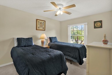 Can you imagine living in a golf course community with all of on Meadow Oaks Golf and Country Club in Florida - for sale on GolfHomes.com, golf home, golf lot