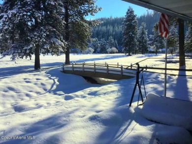 Custom large home located right on the 7th fairway of the on The Pinehurst Golf Course in Idaho - for sale on GolfHomes.com, golf home, golf lot