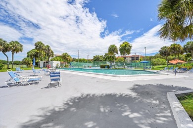 ALL AGES condo blends style & function! Spacious bedroom on Inverrary Country Club in Florida - for sale on GolfHomes.com, golf home, golf lot