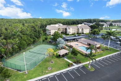 Cross Creek Golfing Community - 2 Bedrooms + Den, 2 Bathrooms on Cross Creek Country Club in Florida - for sale on GolfHomes.com, golf home, golf lot