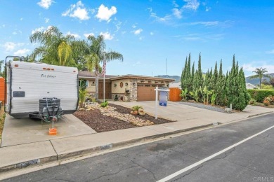Immaculate single-level Carlton Oaks home with 4 BD/2 BA, RV on Carlton Oaks Country Club in California - for sale on GolfHomes.com, golf home, golf lot