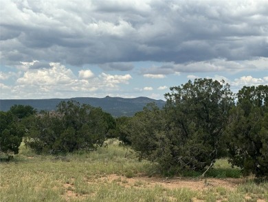 Looking for a great home site in Las Campanas? Lot 486, Estates on The Club At Las Campanas  in New Mexico - for sale on GolfHomes.com, golf home, golf lot