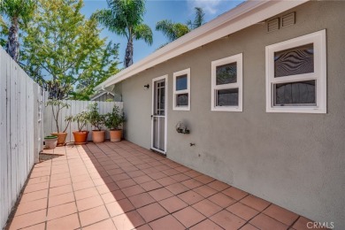 RARE FIND - Single-Level 2 Bed, 2 Bath SFR Near the Beach!

 on Meadowlark Golf Club in California - for sale on GolfHomes.com, golf home, golf lot