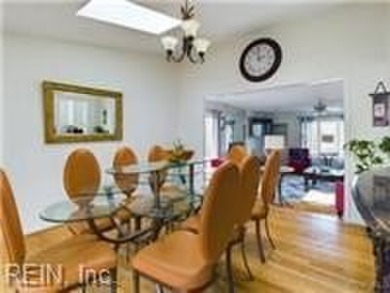 *INSTANT EQUITY* Welcome to 9104 River Cres, a beautifully on Cedar Point Country Club in Virginia - for sale on GolfHomes.com, golf home, golf lot