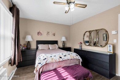 Discover comfortable, low-maintenance living in this on Greenbriar Woodlands in New Jersey - for sale on GolfHomes.com, golf home, golf lot