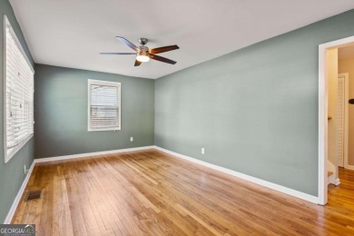 Come check out this well-cared for extra-large 3 bedroom 2 bath on East Lake Golf Club in Georgia - for sale on GolfHomes.com, golf home, golf lot