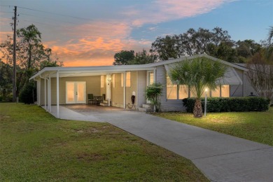 Welcome home to this charming 2-bedroom, 2 bath manufactured on El Diablo Executive Golf Course in Florida - for sale on GolfHomes.com, golf home, golf lot