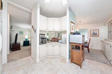 Welcome home to this charming 2-bedroom, 2 bath manufactured on El Diablo Executive Golf Course in Florida - for sale on GolfHomes.com, golf home, golf lot