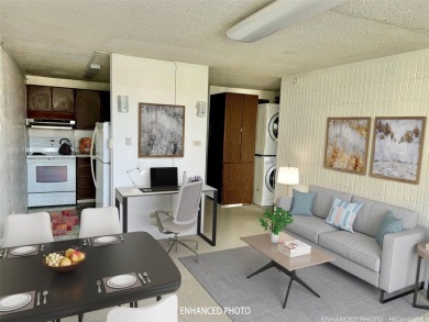 SELLER $5,000 CREDIT TO BUYER!! Desirable 2-Bedroom 1-Bath on Honolulu Country Club in Hawaii - for sale on GolfHomes.com, golf home, golf lot