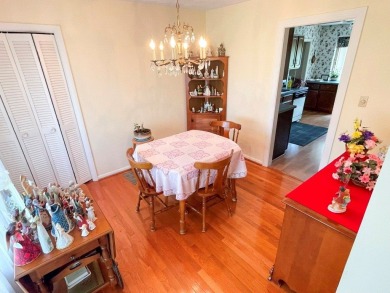 Nestled in an established neighborhood near the Wytheville golf on Wytheville Golf Club, Inc. in Virginia - for sale on GolfHomes.com, golf home, golf lot