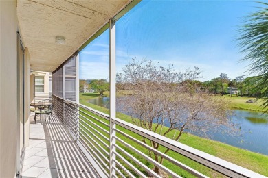 Welcome HOME to this updated corner unit with an open-concept on Palm-Aire Country Club and Resort - The Oaks in Florida - for sale on GolfHomes.com, golf home, golf lot