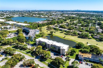 Welcome HOME to this updated corner unit with an open-concept on Palm-Aire Country Club and Resort - The Oaks in Florida - for sale on GolfHomes.com, golf home, golf lot