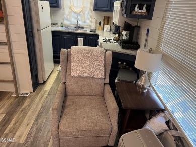 This is what you have been looking for: a reasonably priced on Bent Creek Golf Course in Tennessee - for sale on GolfHomes.com, golf home, golf lot