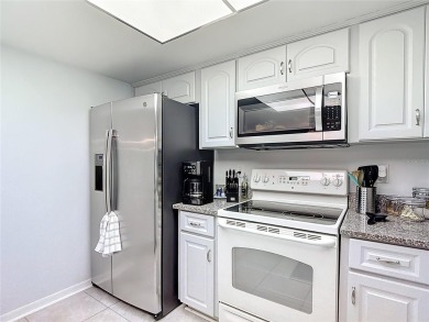 Look at this PRICE IMPROVEMENT

Immaculate 2 Bedroom, 2 Bath on Falcon Watch Golf Club in Florida - for sale on GolfHomes.com, golf home, golf lot