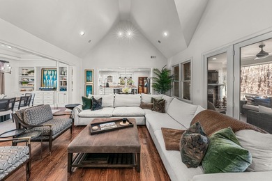 Immaculately maintained and beautifully designed for both on Reynolds Lake Oconee - The Oconee in Georgia - for sale on GolfHomes.com, golf home, golf lot