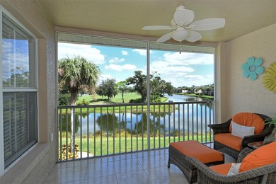 Take a look at this beautifully updated second-floor Drummond on Heritage Oaks Golf and Country Club in Florida - for sale on GolfHomes.com, golf home, golf lot