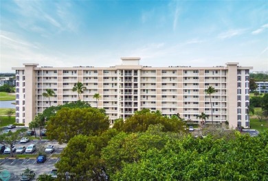 This beautiful 2-bedroom 2-bathroom condo located in the on Palm-Aire Country Club and Resort - Palms in Florida - for sale on GolfHomes.com, golf home, golf lot