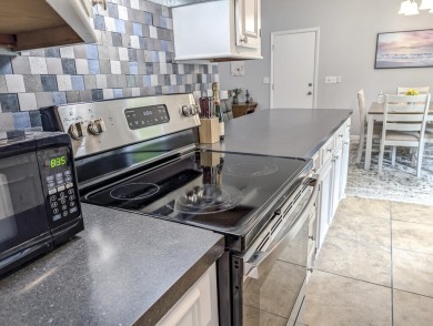 Are you looking for a Move-in ready home in a great on Shadowmoss Plantation Golf Club in South Carolina - for sale on GolfHomes.com, golf home, golf lot