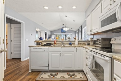 Welcome to this beautifully maintained 2-bedroom, 2-bathroom on River Oaks Golf Plantation  in South Carolina - for sale on GolfHomes.com, golf home, golf lot