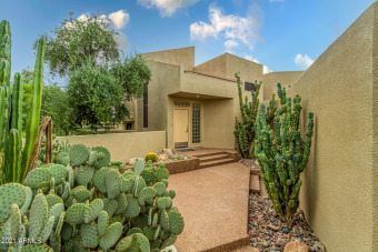 Spectacular Bos Group Remodel. Upper floor condo, all new hard on Gainey Ranch Golf Club in Arizona - for sale on GolfHomes.com, golf home, golf lot