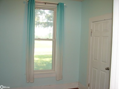 Don't miss out on this well-maintained 1.5-story, 3-bedroom on Twin Lakes Golf Course in Iowa - for sale on GolfHomes.com, golf home, golf lot