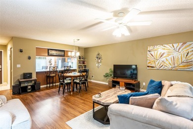 Located in the desirable East Lake area, this updated 2-bedroom on Tarpon Woods Golf Club in Florida - for sale on GolfHomes.com, golf home, golf lot