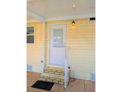 Don't let this amazing deal pass you by! Nestled at the end of a on Blue Heron Pines Golf Course in Florida - for sale on GolfHomes.com, golf home, golf lot