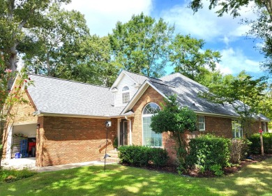 Exceptionally maintained brick home in the Wyboo Plantation on Players Course At Wyboo Plantation in South Carolina - for sale on GolfHomes.com, golf home, golf lot
