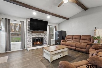 Welcome to this adorable, move-in-ready home on a large lot in on Hide-A-Way Lake Golf Course in Texas - for sale on GolfHomes.com, golf home, golf lot