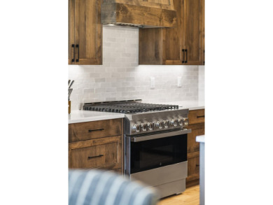 Discover this fully-furnished 4-bedroom mountain retreat in on Sunriver Caldera Springs Golf Course in Oregon - for sale on GolfHomes.com, golf home, golf lot