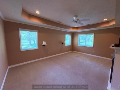 Beautiful condo overlooking the 18th fairway of Riverside Golf on Riverside Country Club in Nebraska - for sale on GolfHomes.com, golf home, golf lot