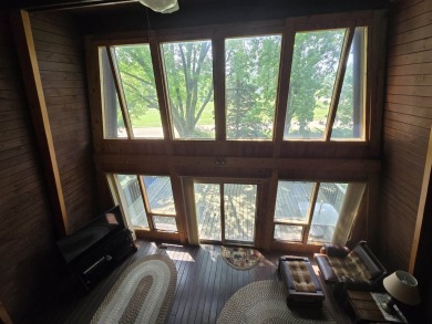 This is a perfect weekend get-a-way at Lake Carroll!  Located on Lake Carroll Golf Course in Illinois - for sale on GolfHomes.com, golf home, golf lot