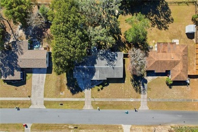 Welcome to your ideal starter home or perfect snowbird retreat on Citrus Springs Country Club in Florida - for sale on GolfHomes.com, golf home, golf lot