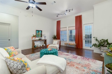 Discover refined living in this elegant 3 bedroom, 2 bath on Cascades Golf Club in Texas - for sale on GolfHomes.com, golf home, golf lot