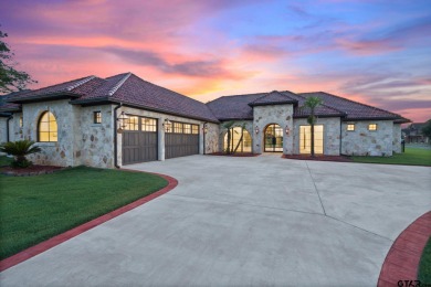 If you are ken to the marvels of modern architecture and the on Hide-A-Way Lake Golf Course in Texas - for sale on GolfHomes.com, golf home, golf lot