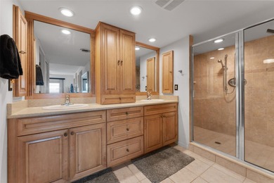 Welcome to Unit 44A at Brynnwood! This gorgeous 3 bedroom, 1 on Countryside Country Club in Florida - for sale on GolfHomes.com, golf home, golf lot