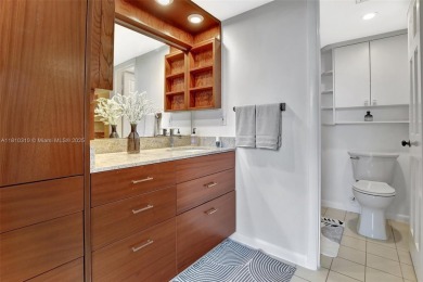 Beautifully updated & artist-decorated 2-bed, 2-bath condo with on Pine Island Ridge Country Club in Florida - for sale on GolfHomes.com, golf home, golf lot