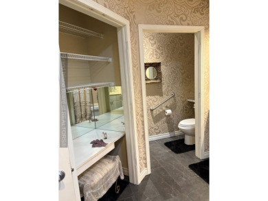 Beautiful condo overlooking the 18th fairway of Riverside Golf on Riverside Country Club in Nebraska - for sale on GolfHomes.com, golf home, golf lot