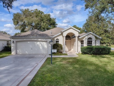 One or more photo(s) has been virtually staged. Welcome to this on El Diablo Executive Golf Course in Florida - for sale on GolfHomes.com, golf home, golf lot