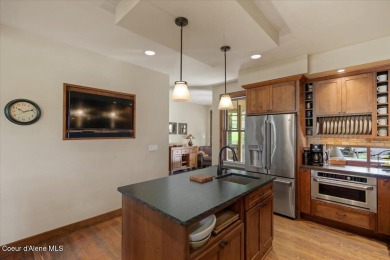 Experience North Idaho luxury living in this fully furnished on Avondale Golf and Tennis Club in Idaho - for sale on GolfHomes.com, golf home, golf lot