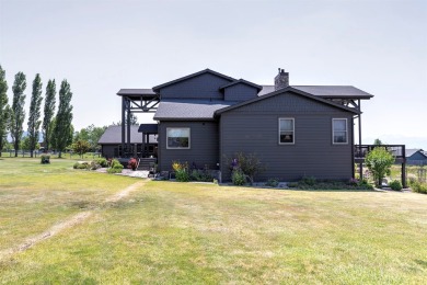 Immaculate & impressive, well-built home on a rare view lot in on Hamilton Golf Club in Montana - for sale on GolfHomes.com, golf home, golf lot